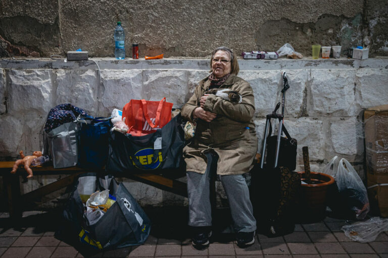 One-way suitcase: 20 real stories of ukrainian refugees in Moldova